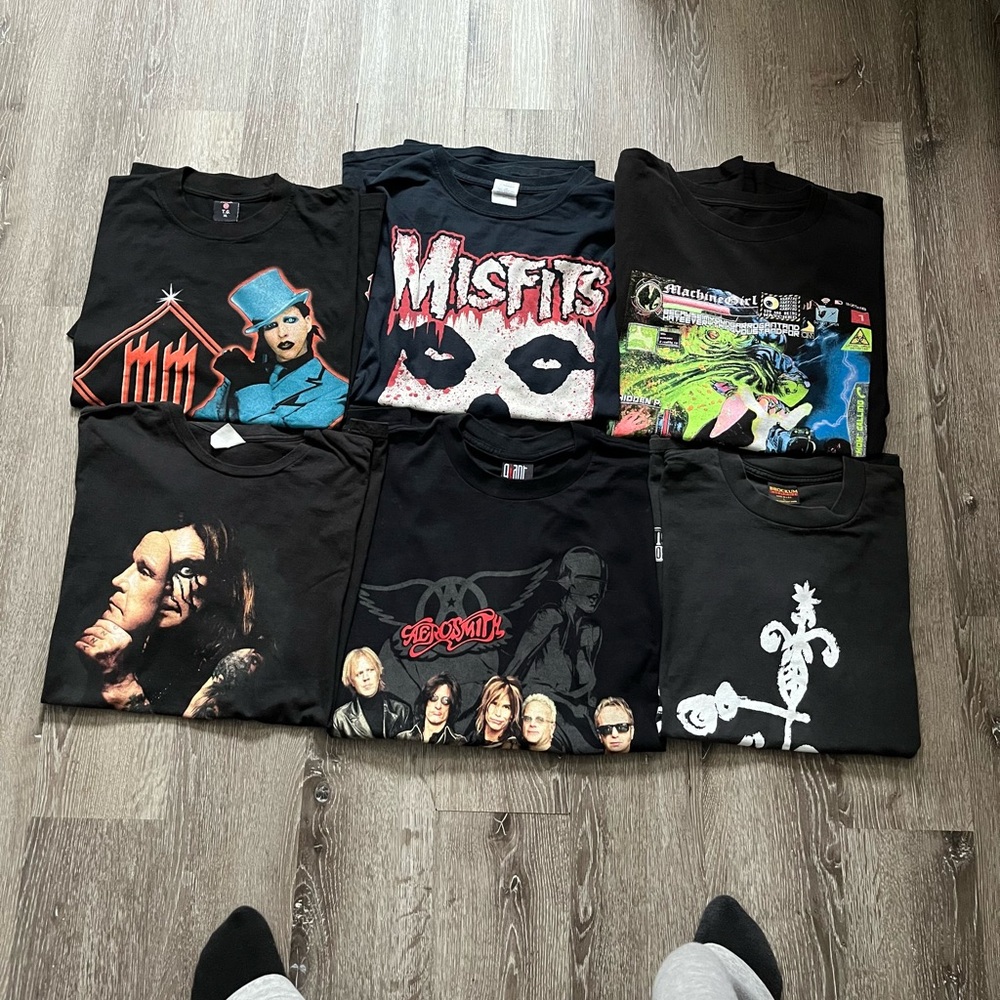 Vintage bundle of music tees (6)